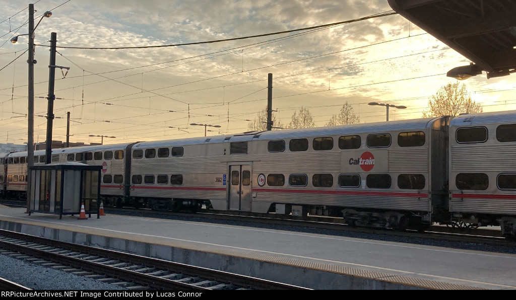 Caltrain 3862